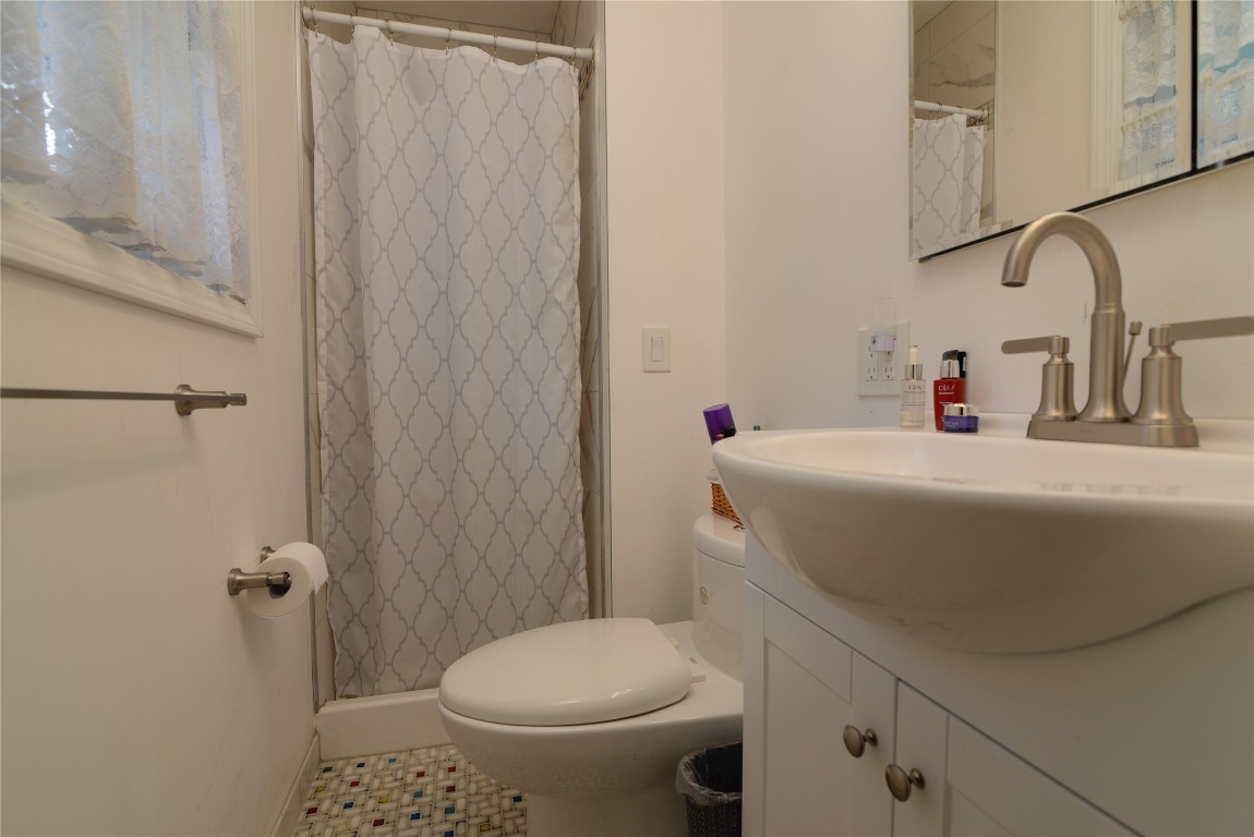 236 Ridgefield Road Endicott, NY 13760 - Photo 18 of 36 Gallery Image 18