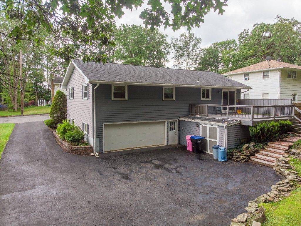 236 Ridgefield Road Endicott, NY 13760 - Photo 4 of 36 Gallery Image 4