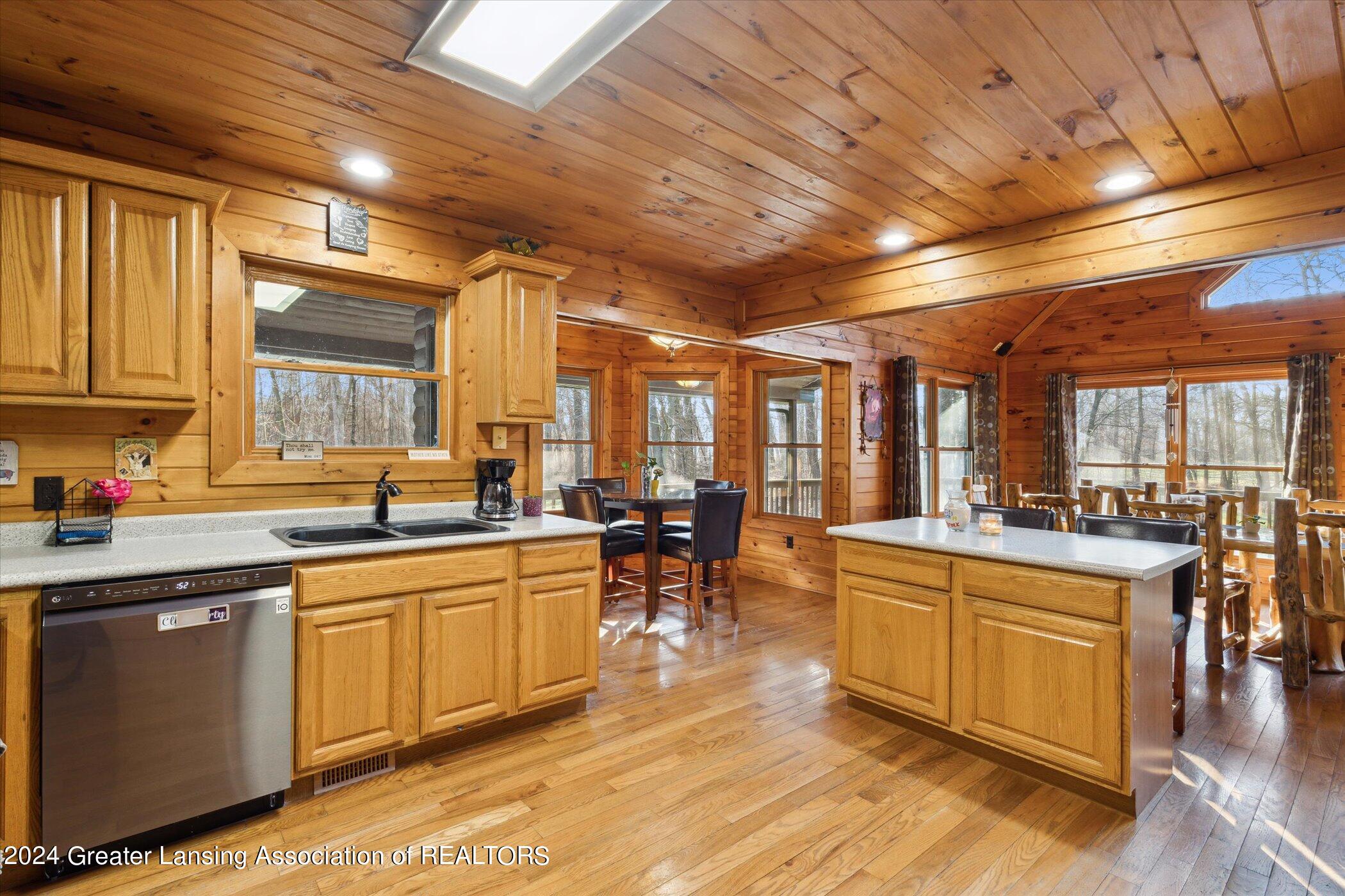 69600 Garver Lake Road Edwardsburg, MI 49112 - Photo 18 of 75 17-69600-Garver-Rd-Edwardsburg-MI-49112-