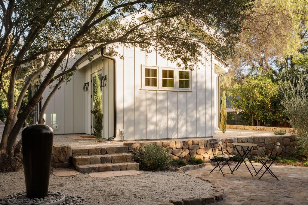 1221 Foothill Road Ojai, CA 93023 - Photo 28 of 42 a front view of a house