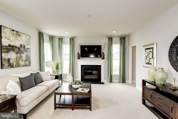 $661,890 | 5446 Newport Circle, White Plains, MD 20695