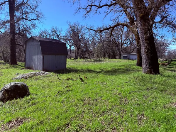 $600,000 | 2901 Cedar Creek Road, Somerset, CA 95684