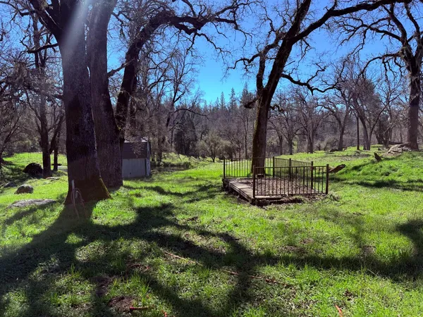 $600,000 | 2901 Cedar Creek Road, Somerset, CA 95684