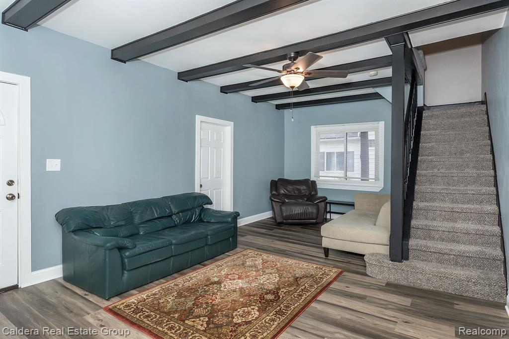 22 Stapleton Street Mount Clemens, MI 48043 - Photo 4 of 28