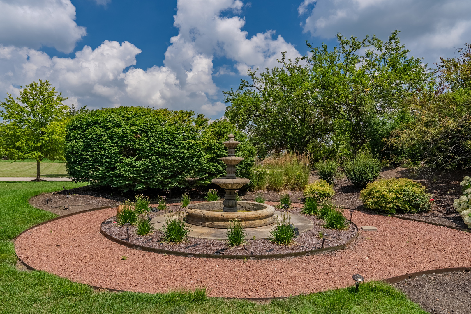 11617 Coach Drive Mokena, IL 60448 - Photo 11 of 38 a view of a backyard