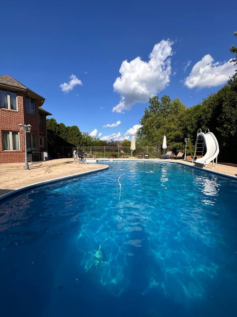 11617 Coach Drive Mokena, IL 60448 - Photo 2 of 38