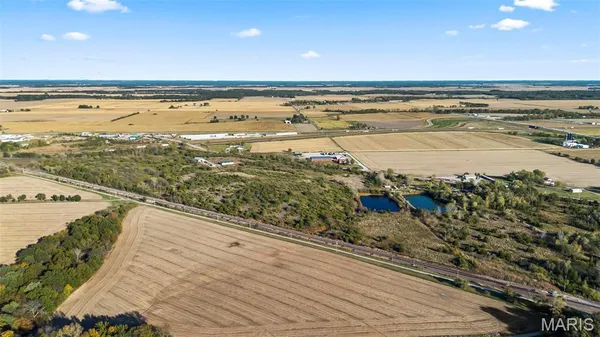 $50,000 | 0 Herman Road, Staunton, IL 62088