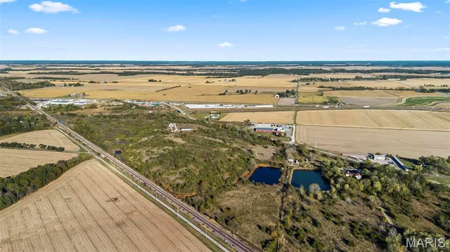 $50,000 | 0 Herman Road, Staunton, IL 62088