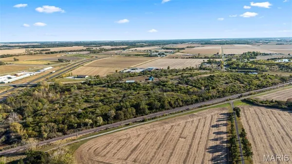 $50,000 | 0 Herman Road, Staunton, IL 62088