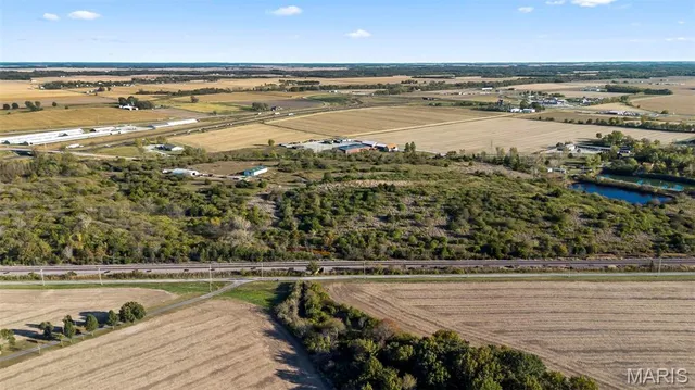 $50,000 | 0 Herman Road, Staunton, IL 62088