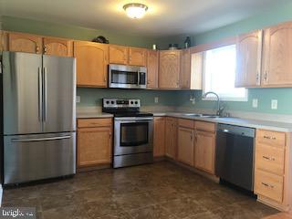 15218 Broadfording Road Clear Spring, MD 21722 - Photo 4 of 46