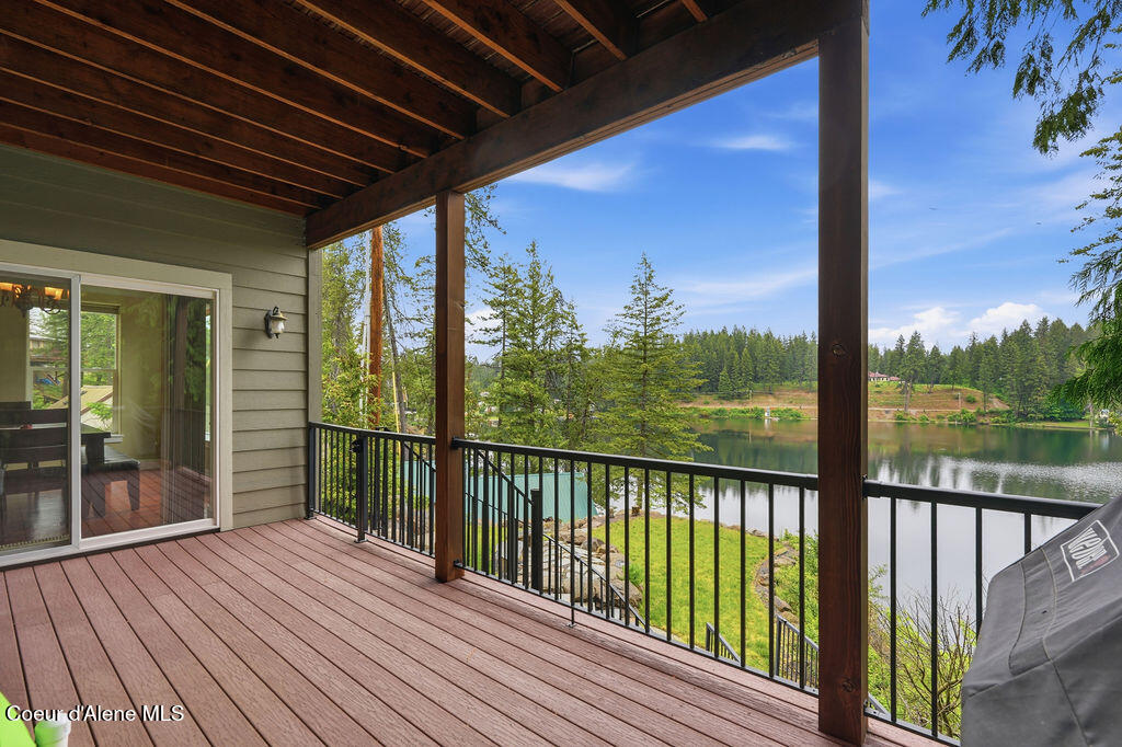 23896-2389 North Bridge Lake Road Rathdrum, ID 83858 - Photo 14 of 48 DSC00305