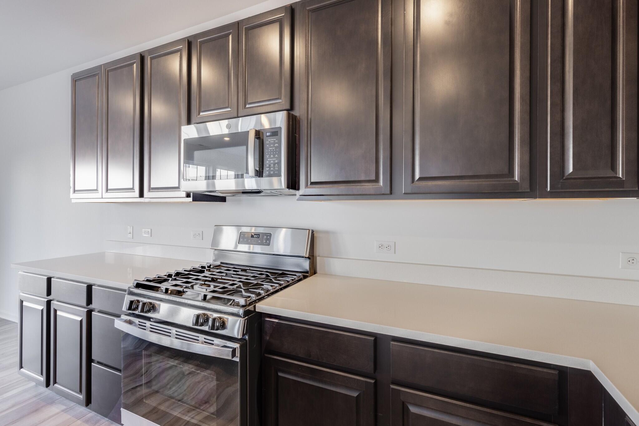 8331 Kannon Drive Lowell, IN 46356 - Photo 13 of 28 2048x1366