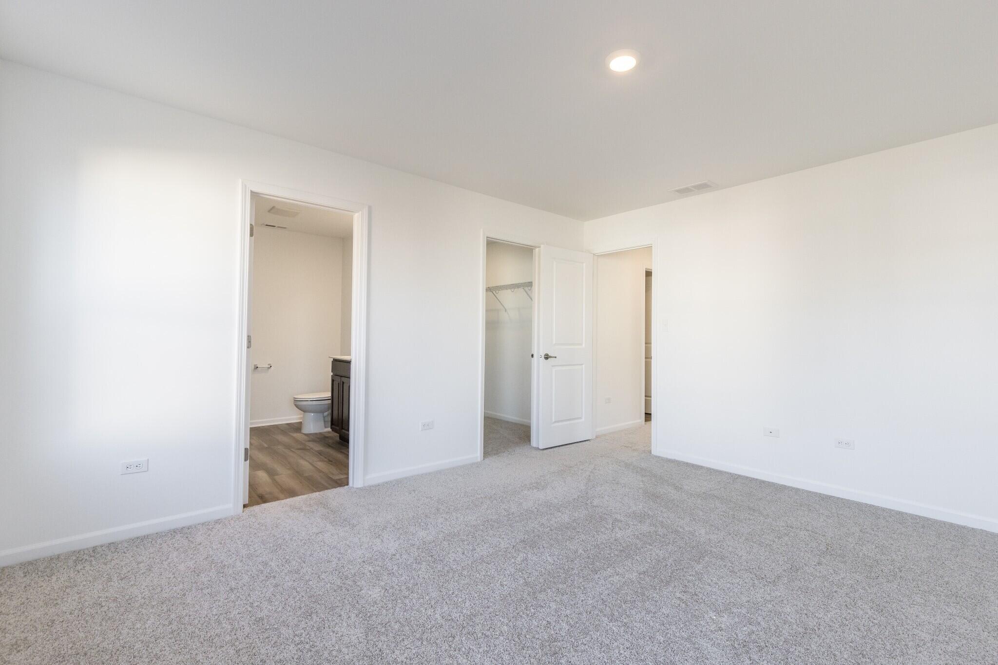 8331 Kannon Drive Lowell, IN 46356 - Photo 17 of 28 2048x1366