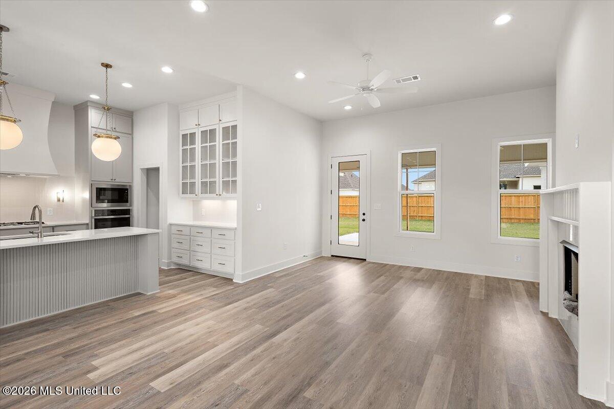 553 Lavender Way Canton, MS 39046 - Photo 7 of 36 06-HTP_2842