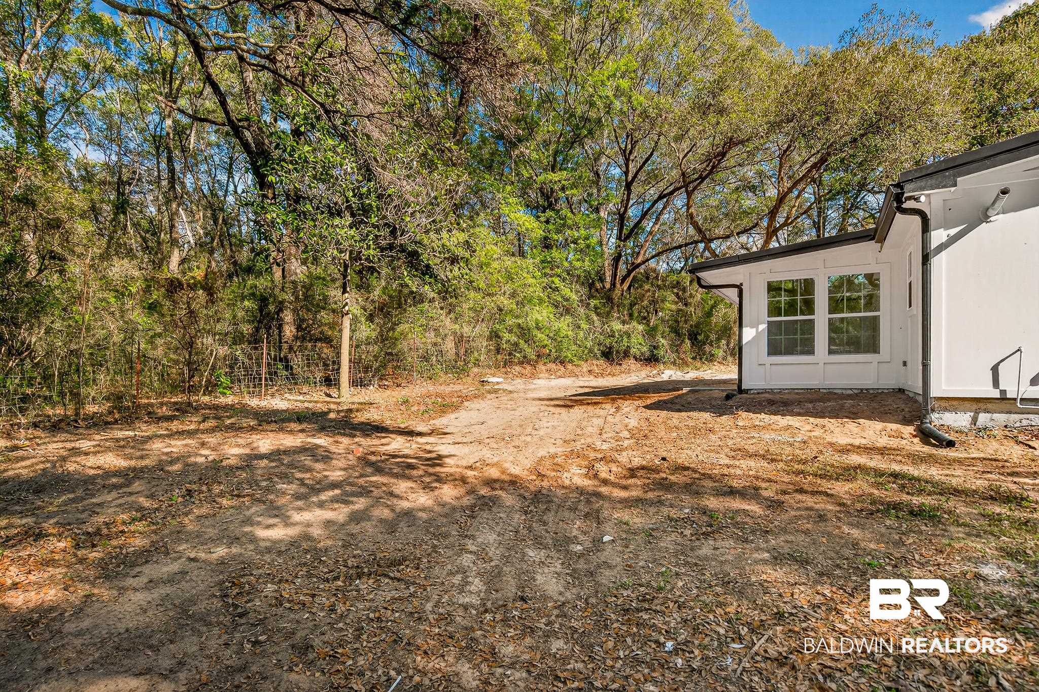 10650 Old Pascagoula Road Theodore, AL 36582 - Photo 5 of 77 View of yard