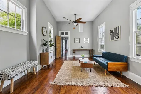 $339,000 | 1469 Annunciation Street, New Orleans, LA 70130