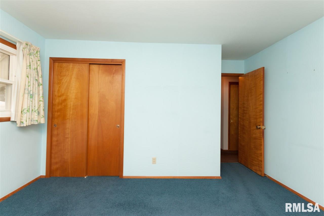 5714 North Hamilton Road Peoria, IL 61614 - Photo 19 of 36 Gallery Image 19