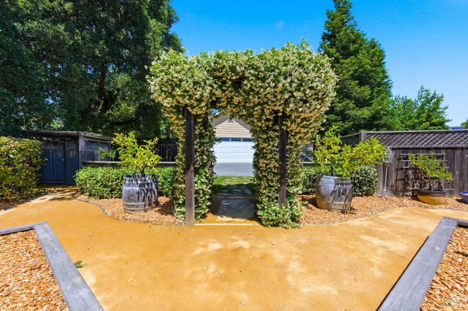 10041 Starr Road Windsor, CA 95492 - Photo 42 of 56