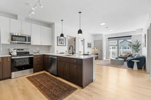 $2,495 | 21401 Dushane Parkway, Farmington, MN 55024