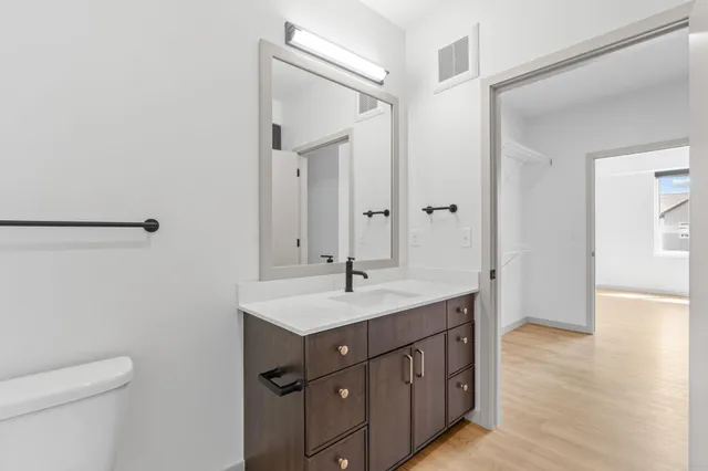 $2,495 | 21401 Dushane Parkway, Farmington, MN 55024