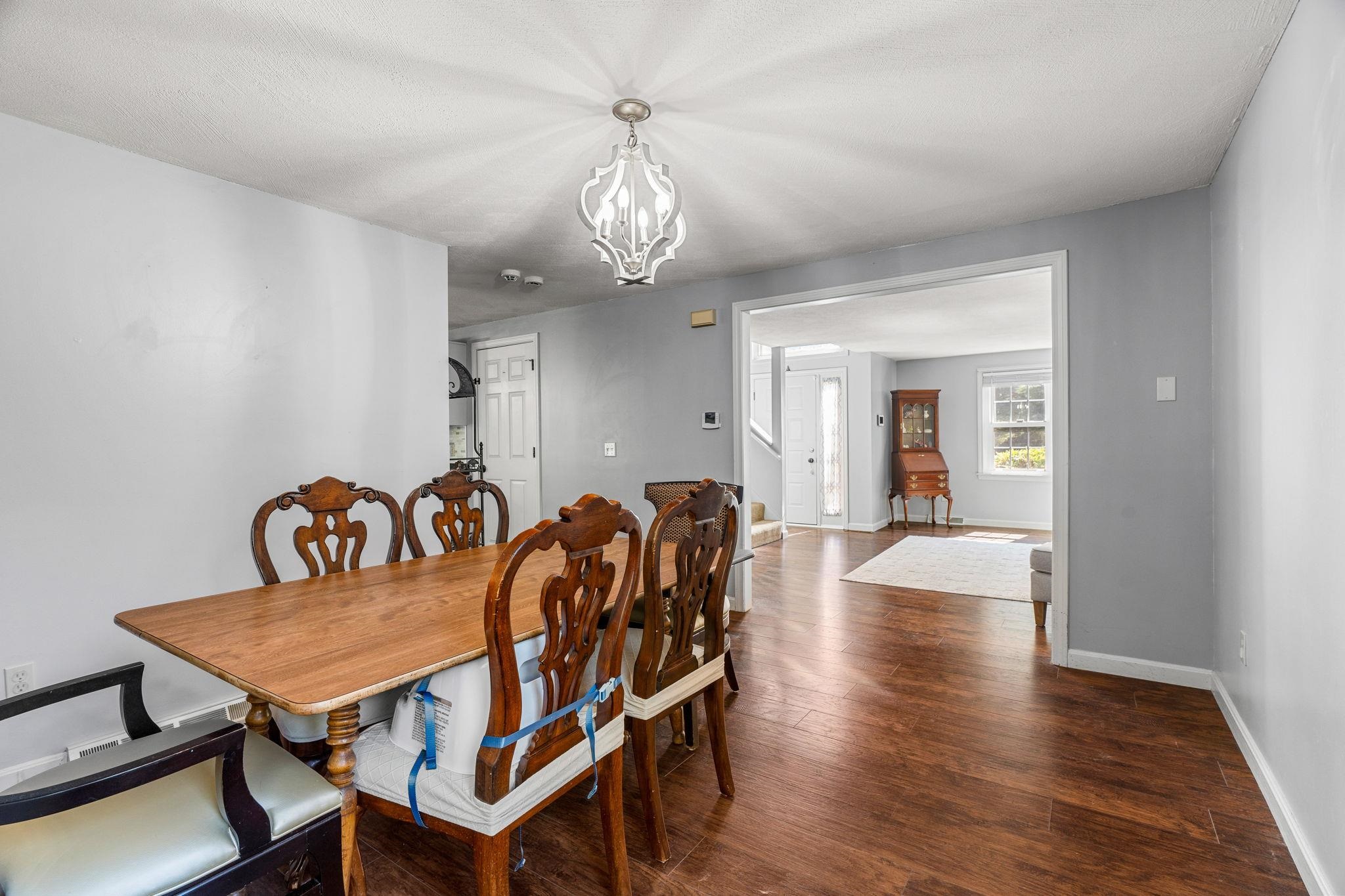 327 Fox Run Road Hudson, NH 03051 - Photo 13 of 30