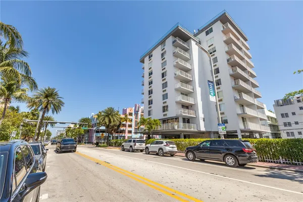 a car parked in front of a building