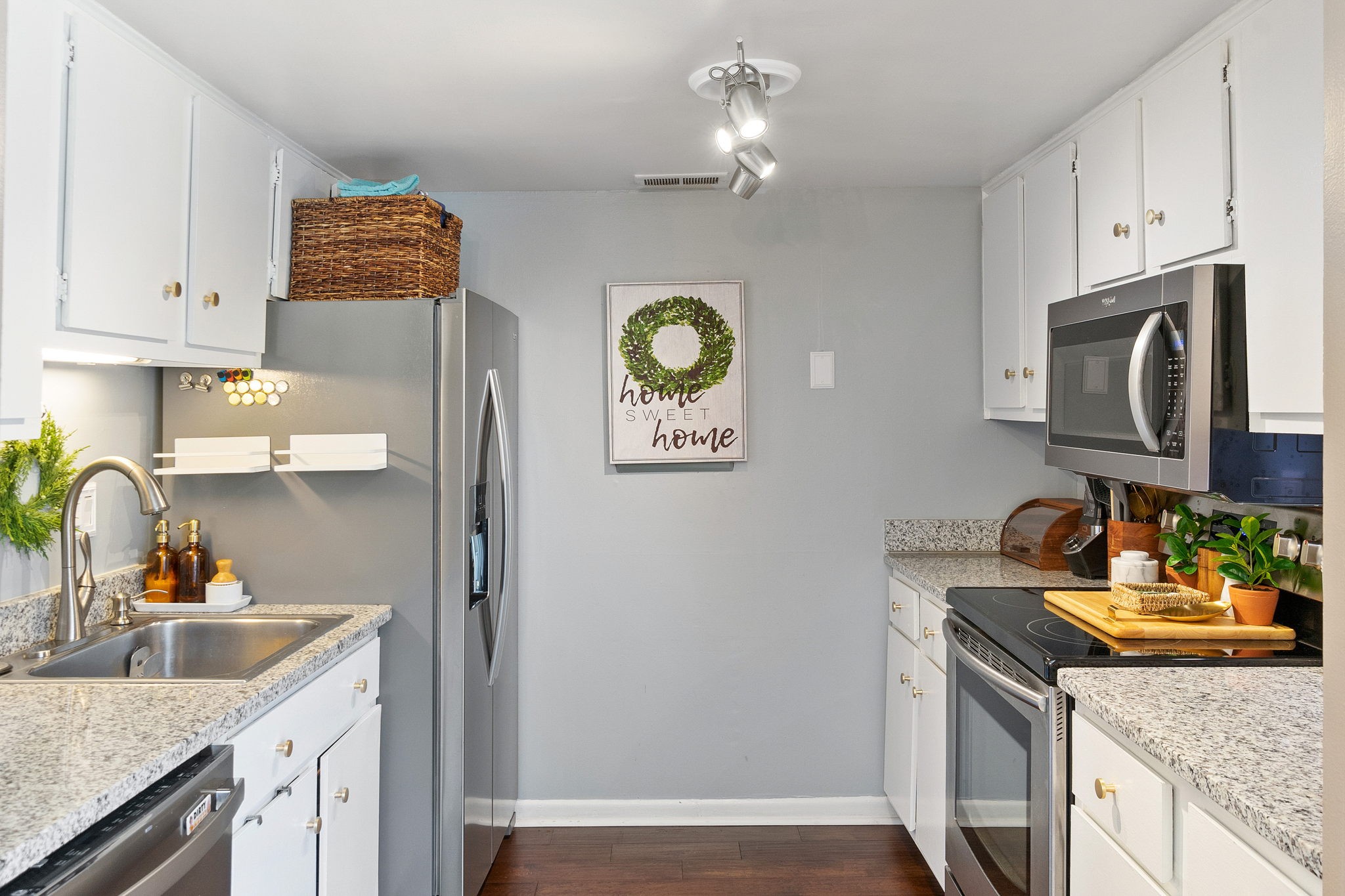 1407 Granville Road Franklin, TN 37064 - Photo 17 of 39 Gallery Image 17