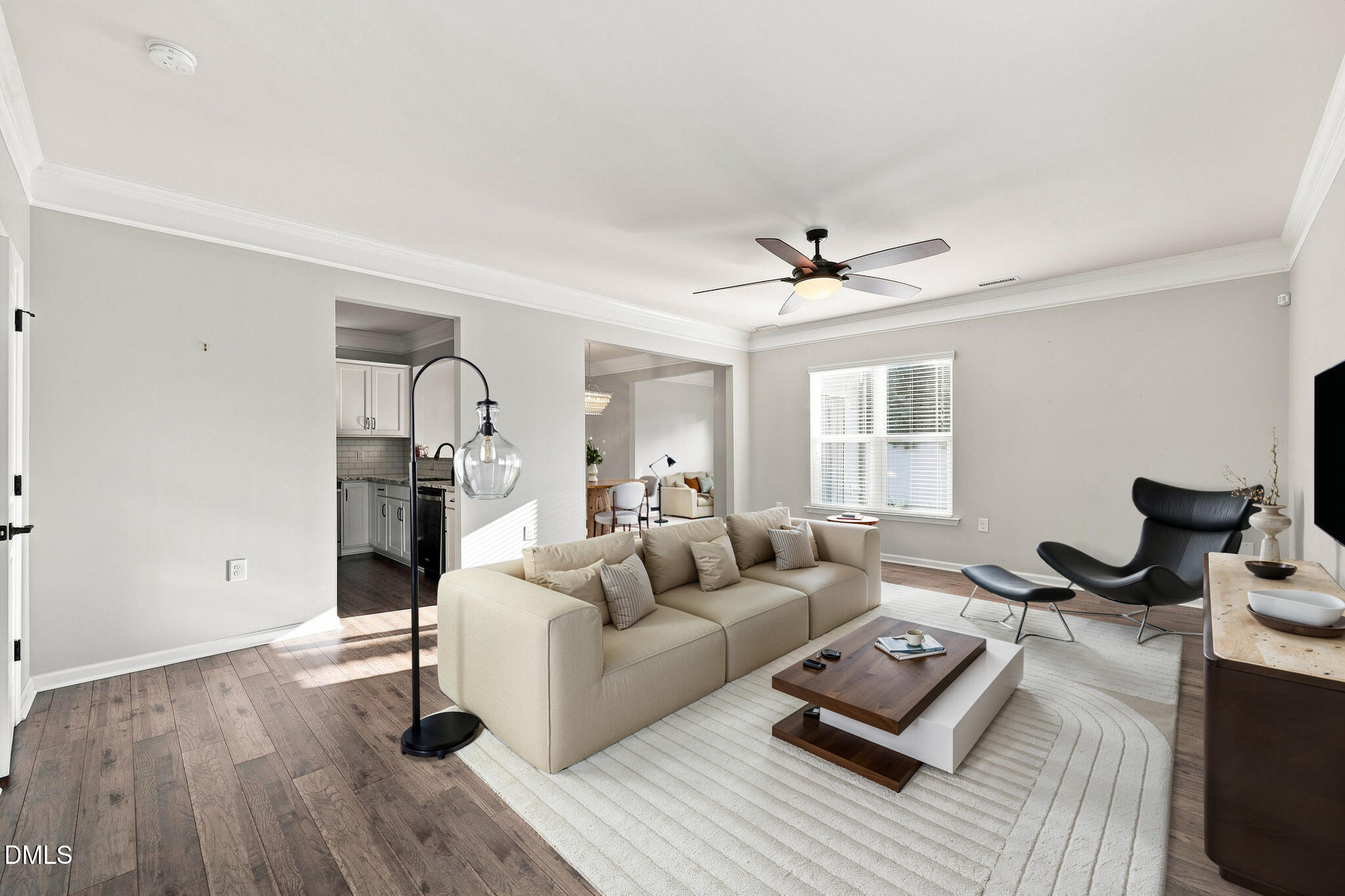 1004 Saffron Loop