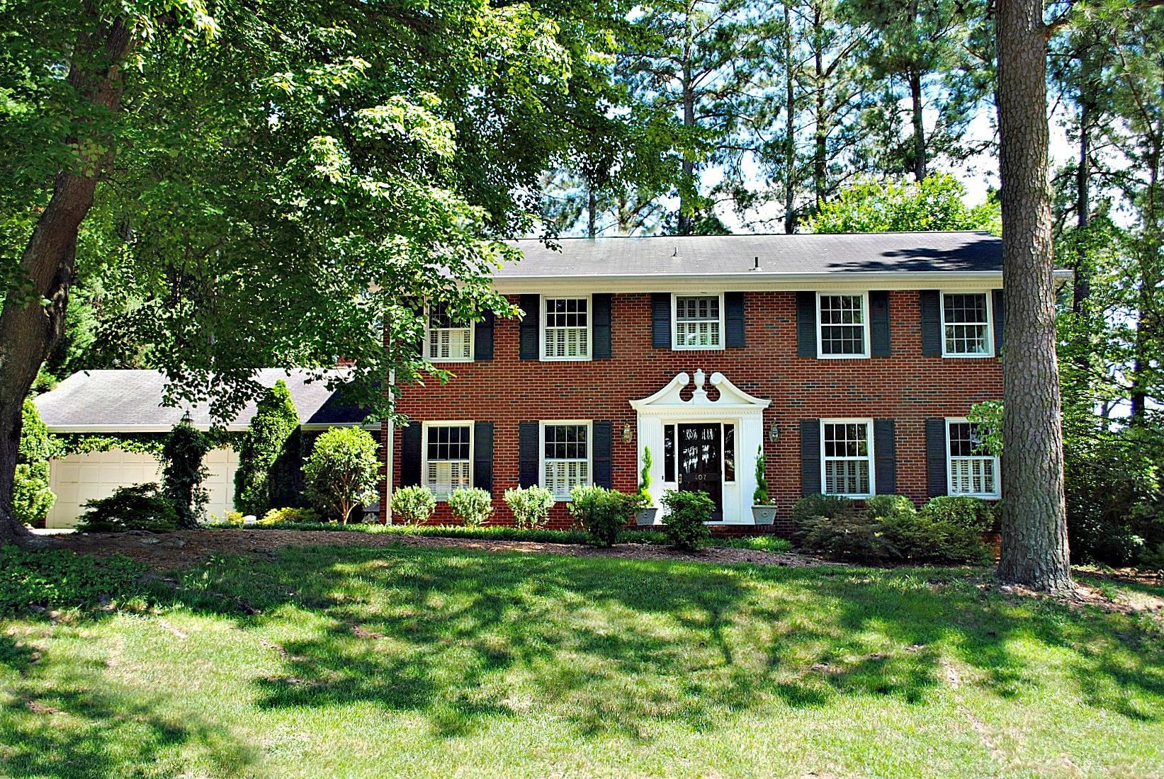 407 Foxhall Street Raleigh, NC 27609 - Photo 1 of 28 Photo 1