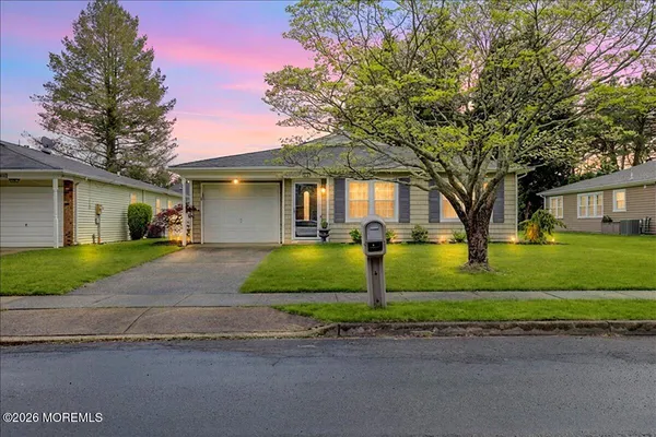 $480,000 | 11 Tennis Court, Brick, NJ 08723