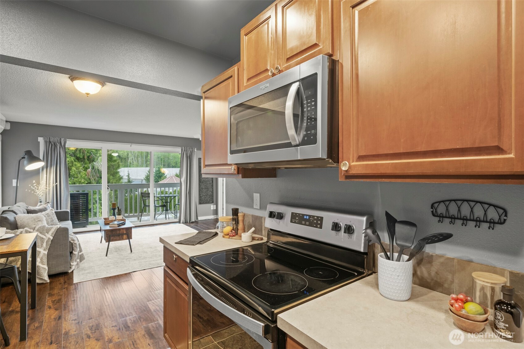 5021 Ripley Lane North, Unit 311 Renton, WA 98056 - Photo 5 of 33 Gallery Image 5