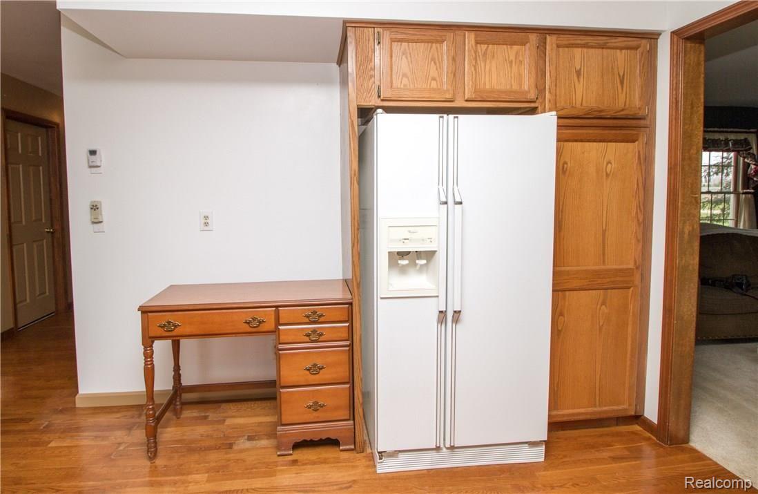 15134 Belle River Road Allenton, MI 48002 - Photo 16 of 36 Kitchen5.jpg
