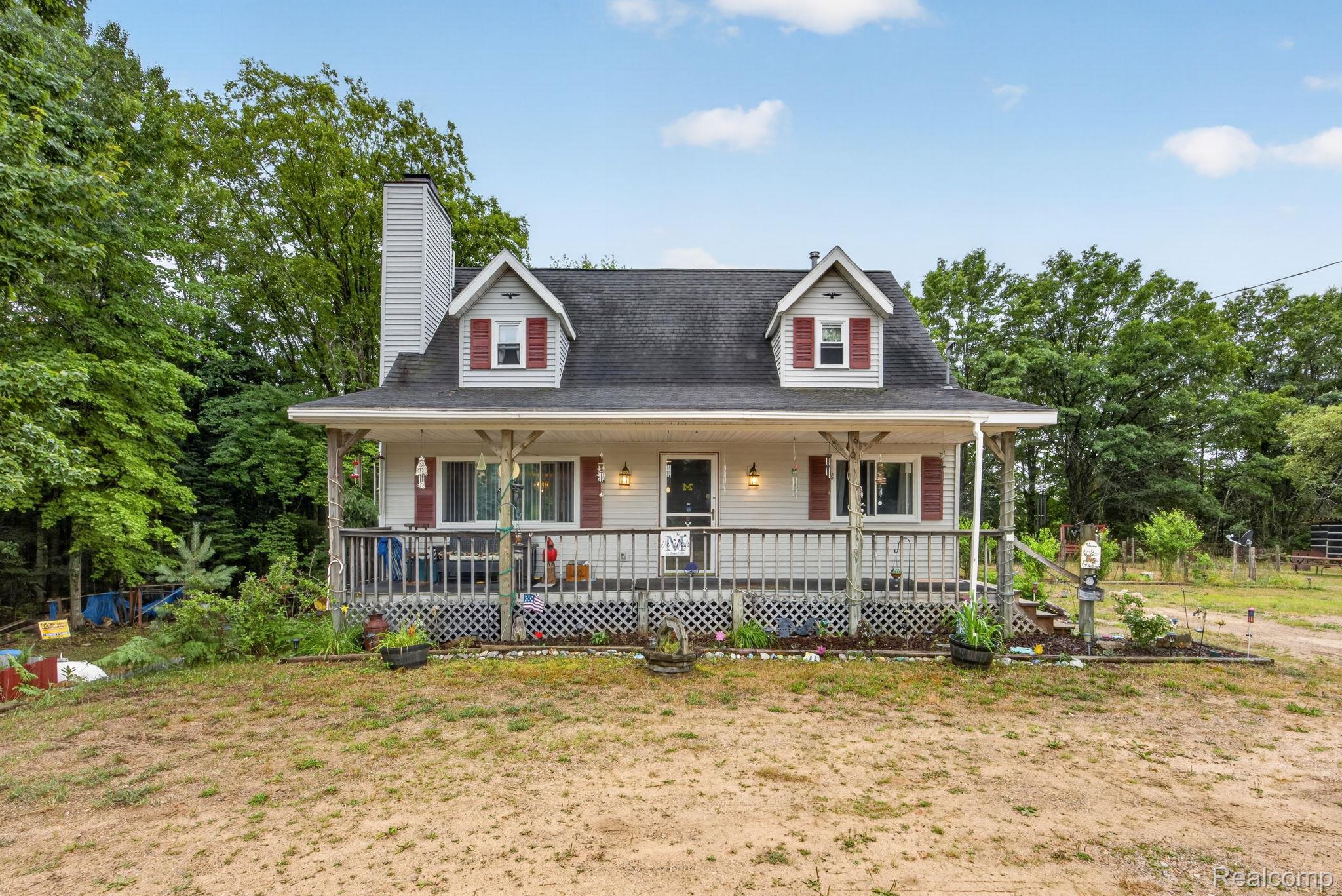 11245 Cedar Road Lake, MI 48632 - Photo 26 of 40 24-web-or-mls-3Y2A0571.jpg