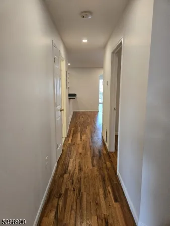 $2,975 | 89 Sumo Village Court, Newark, NJ 07114