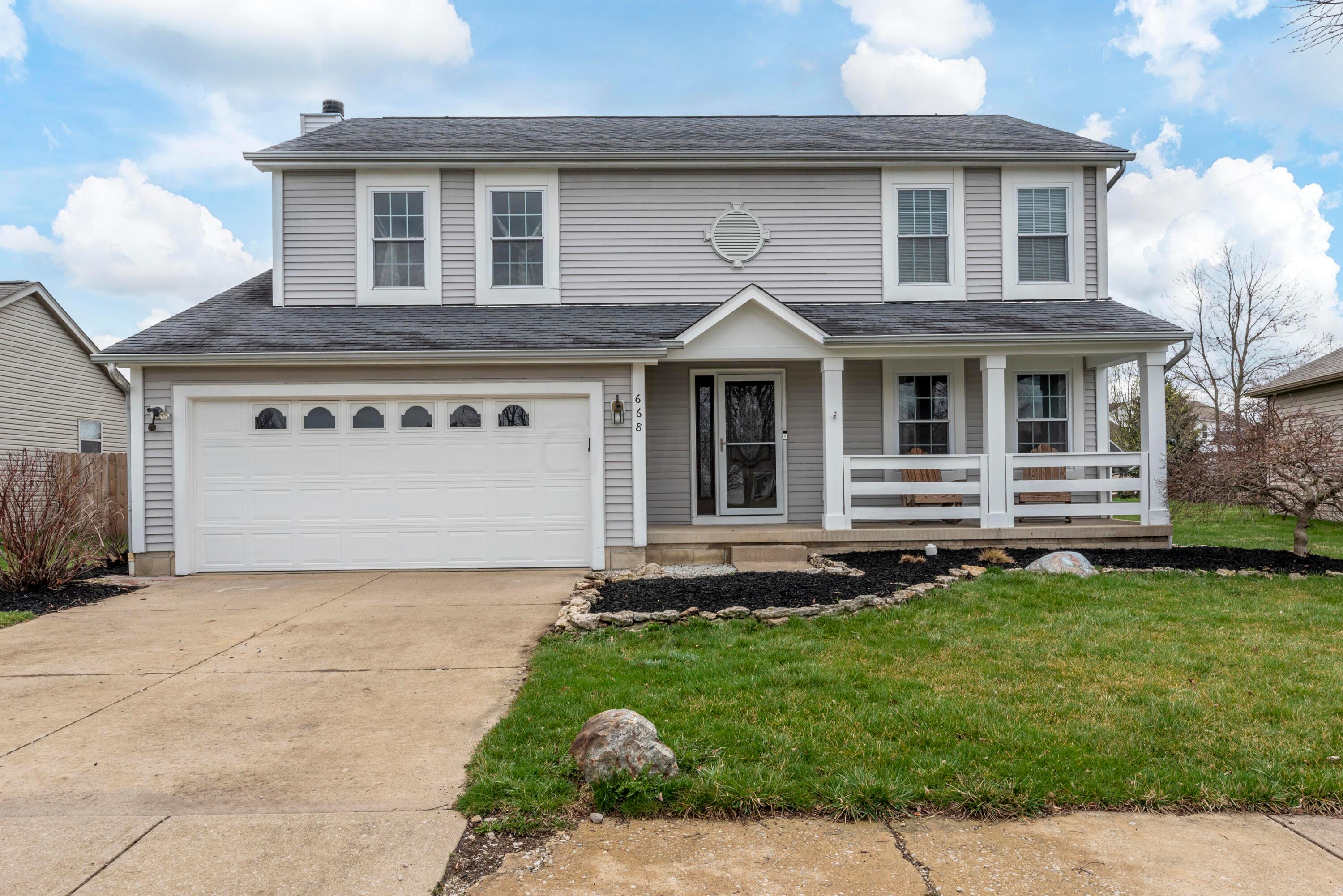 668 Crofton Loop Delaware, OH 43015 - Photo 1 of 32 Front