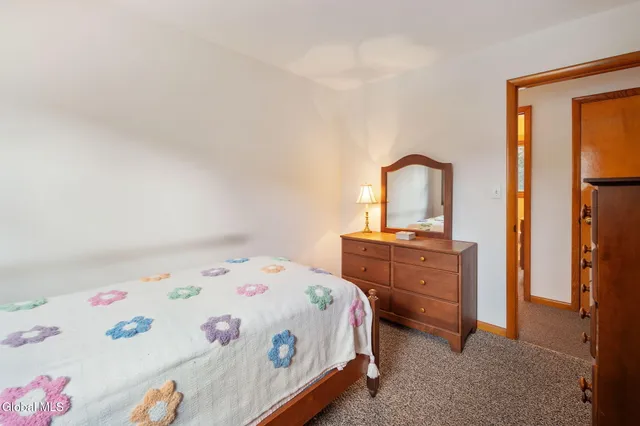 $349,900 | 9 Apple Blossom Lane, Voorheesville, NY 12186