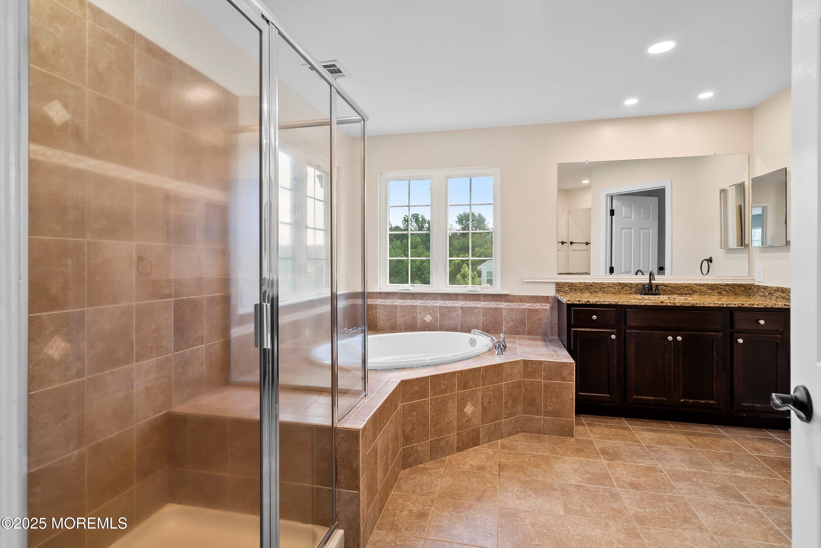 10 Rolling Meadows Court Cream Ridge, NJ 08514 - Photo 28 of 65 078-Second Floor Master Bath 2A