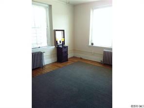 508 North Tryon Street, Unit 322 Charlotte, NC 28202 - Photo 4 of 7 a view of an empty room with a window