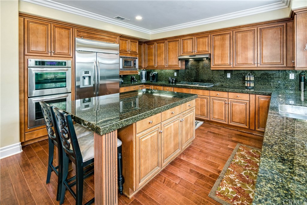 825 Cambridge Court Pasadena, CA 91107 - Photo 15 of 38