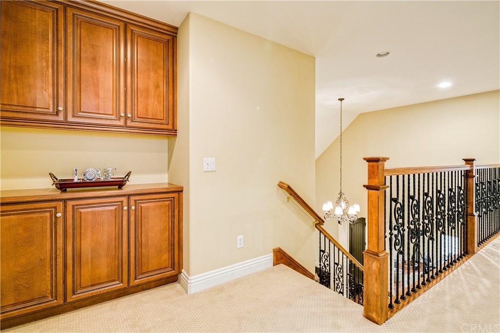 825 Cambridge Court Pasadena, CA 91107 - Photo 22 of 38