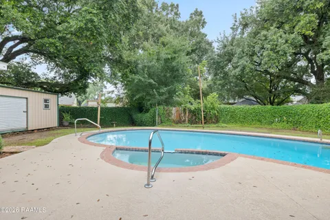 $379,000 | 203 Paddington Drive, Lafayette, LA 70508