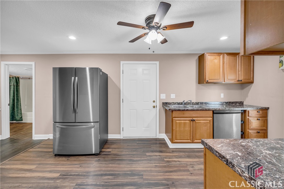 184 Walnut Street Commerce, GA 30529 - Photo 20 of 44