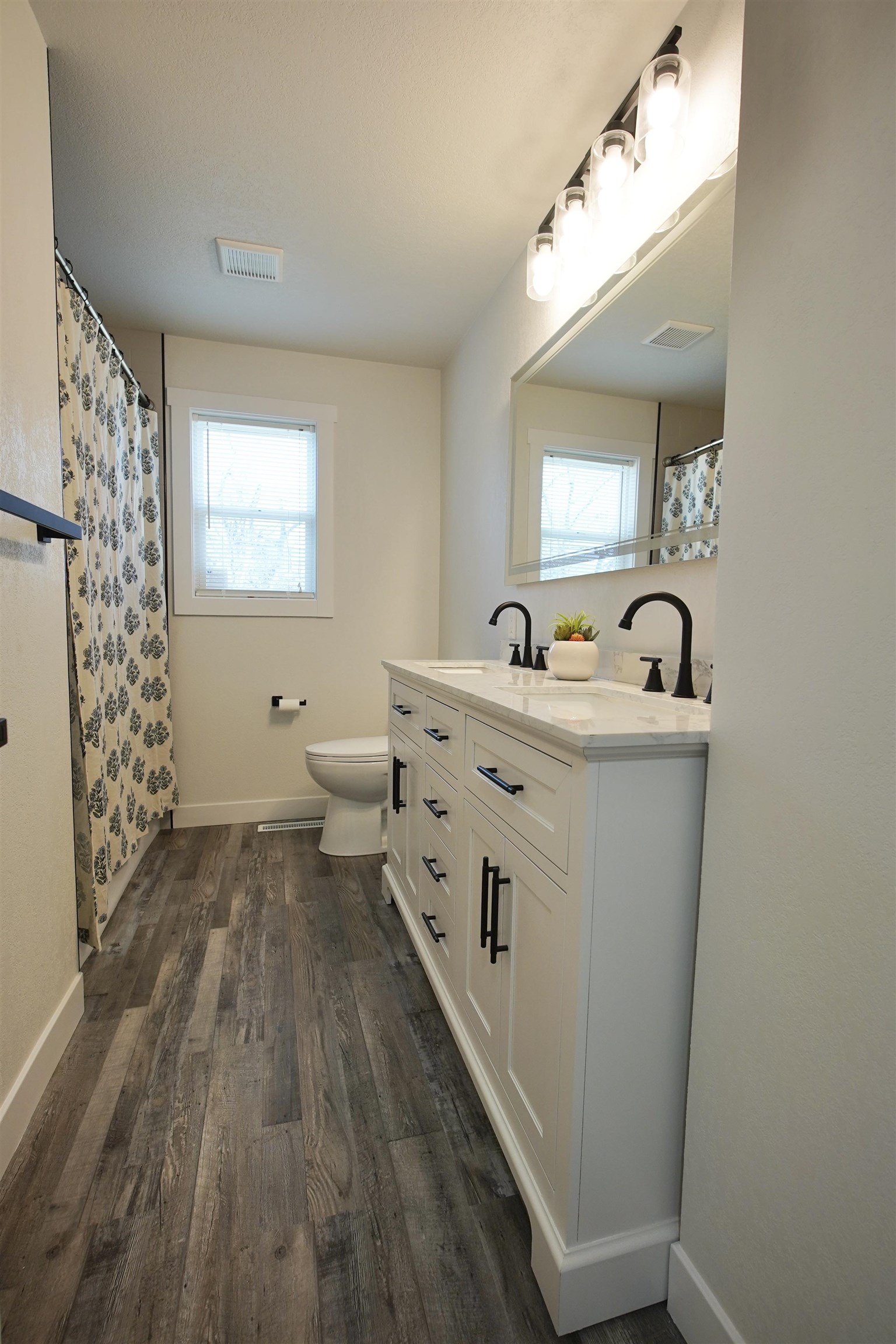 1220 Ivy Lane Casper, WY 82609 - Photo 28 of 36