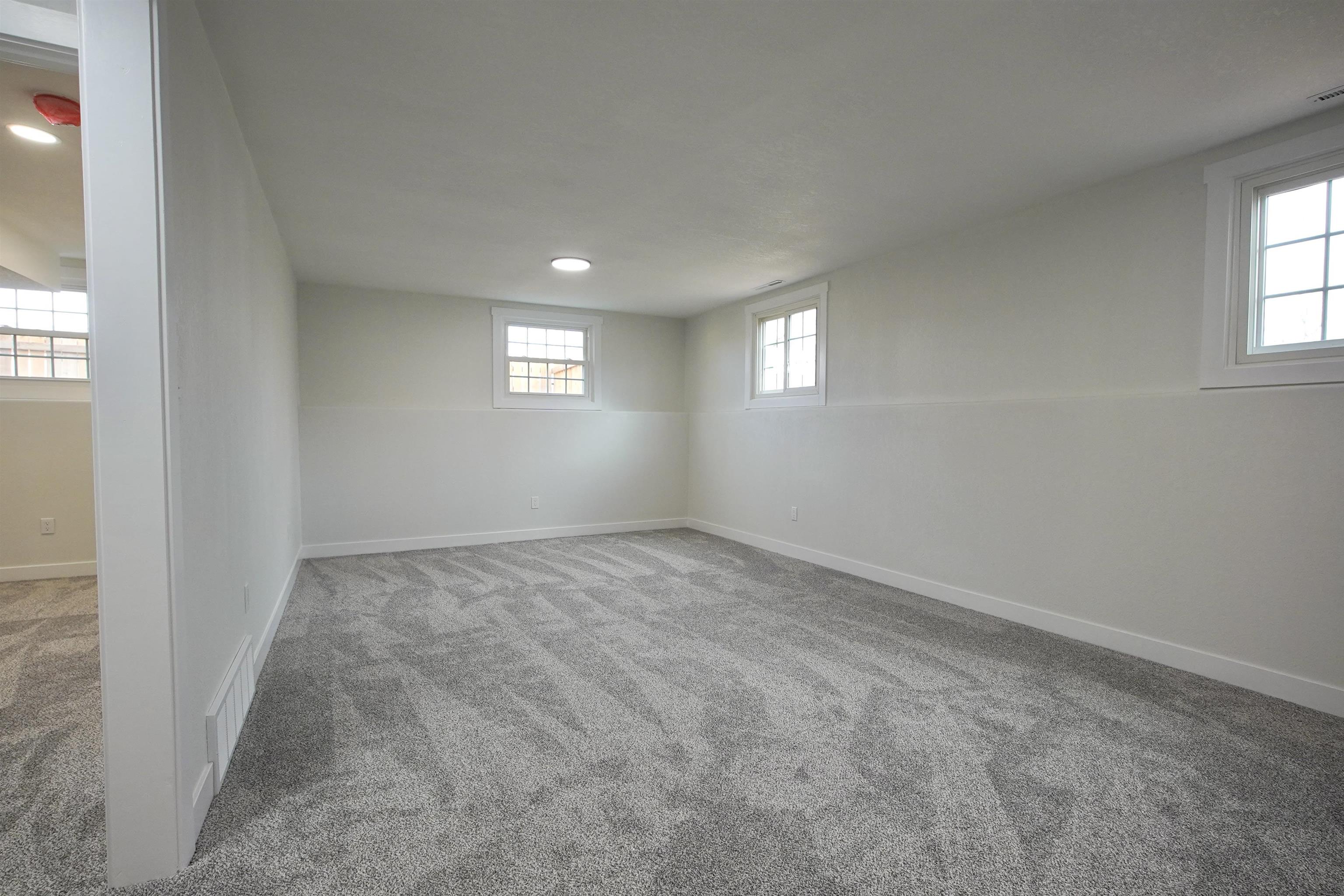 1220 Ivy Lane Casper, WY 82609 - Photo 33 of 37