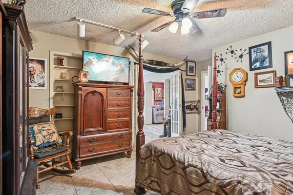$525,000 | 10856 Legg Drive, Kemp, TX 75143