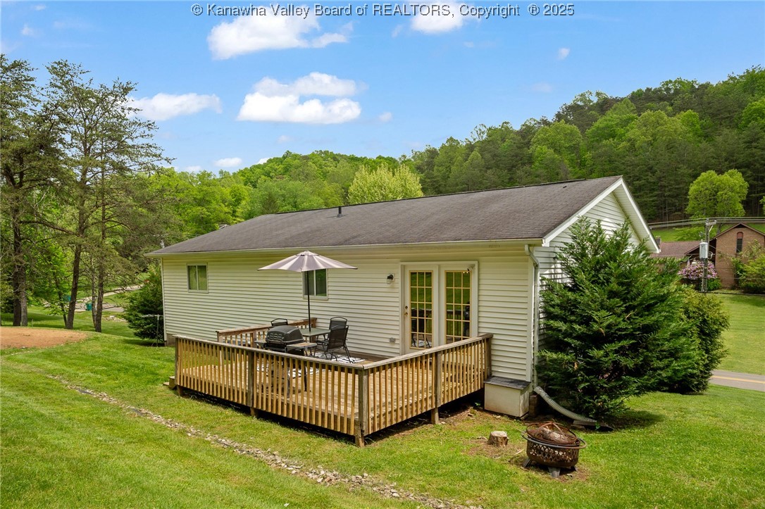 877 Rocky Step Road Scott Depot, WV 25560 - Photo 40 of 41 Gallery Image 40