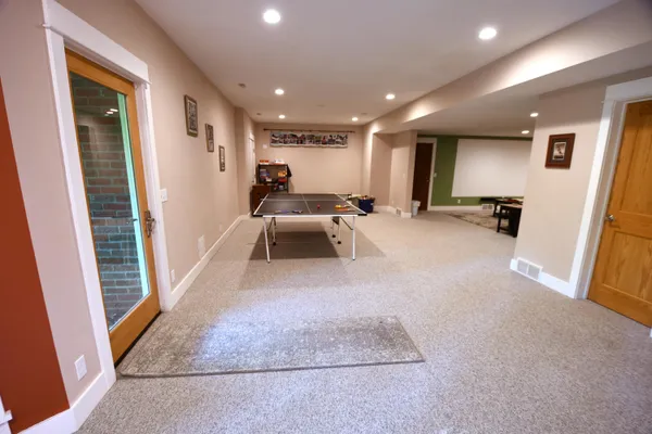 $1,195,000 | 14888 Cr 687 South Haven, Bangor, MI 49013