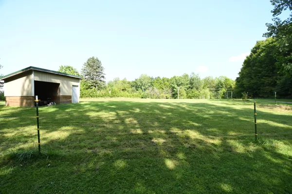 $1,195,000 | 14888 Cr 687 South Haven, Bangor, MI 49013