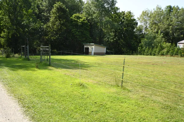 $1,195,000 | 14888 Cr 687 South Haven, Bangor, MI 49013